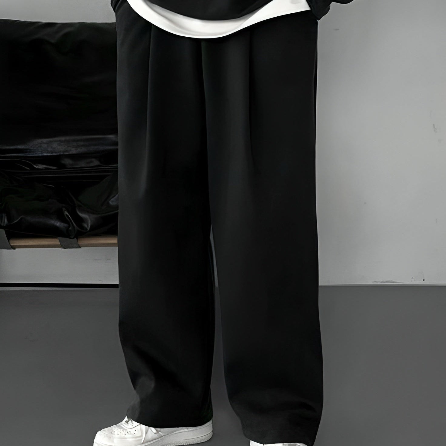 Unisex Sweatpants. Black