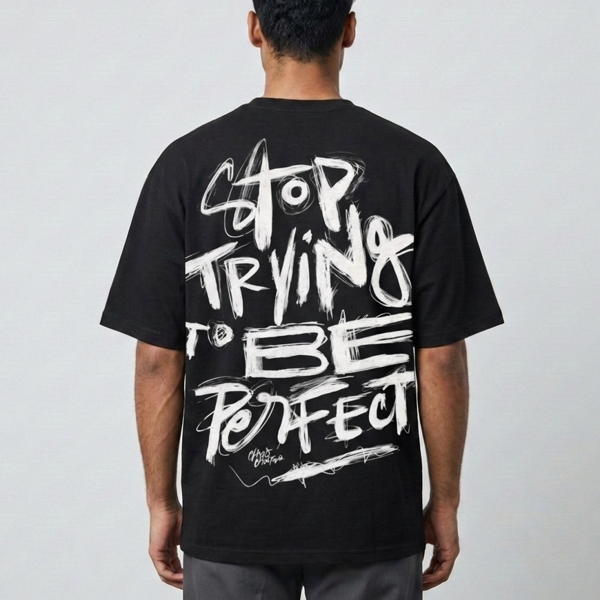 Oversized black t-shirt